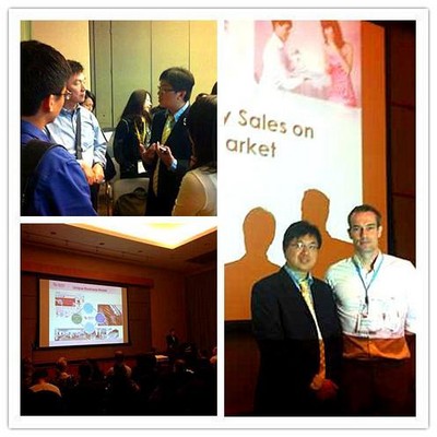 鉆石小鳥全球裸鉆資源&原石采購部總監(jiān)王挹純在香港珠寶展專業(yè)論壇上就“如何在中國電子商務(wù)市場快速運(yùn)營一個(gè)成功的珠寶品牌”進(jìn)行了演講。