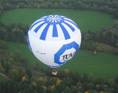 為了更好地滿足公司市場(chǎng)戰(zhàn)略及業(yè)務(wù)發(fā)展需要，TUV南德意志集團(tuán)在中國(guó)大陸主要的法律實(shí)體 -- 江蘇添福產(chǎn)品服務(wù)有限公司已更名為“南德認(rèn)證檢測(cè)（中國(guó)）有限公司”。